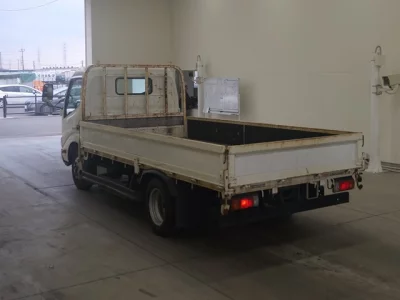 Hino DUTRO  с аукциона в Японии
