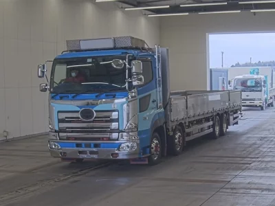 Hino PROFIA  с аукциона в Японии