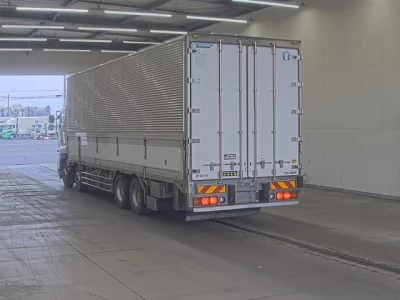 Hino PROFIA  с аукциона в Японии