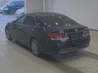 Toyota CROWN лот № 20406 оценка RA  с аукциона в Японии 1