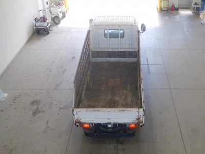 Toyota DYNA  с аукциона в Японии