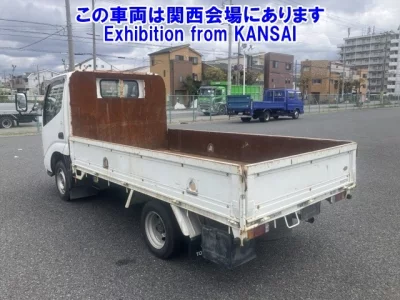 Toyota DYNA  с аукциона в Японии