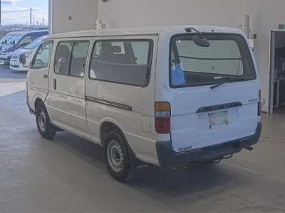 Toyota HIACE VAN  с аукциона в Японии