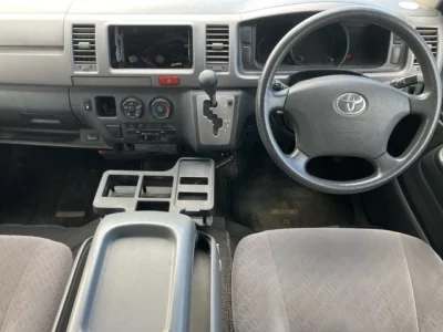Toyota HIACE VAN  с аукциона в Японии