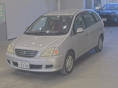 Toyota NADIA  с аукциона в Японии