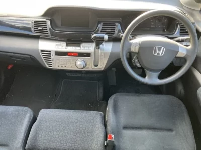 Honda EDIX  с аукциона в Японии