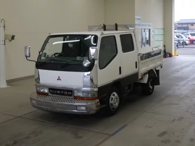 Mitsubishi Fuso Canter