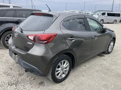 Mazda DEMIO