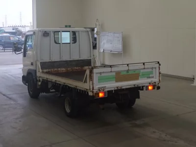 Mazda TITAN  с аукциона в Японии