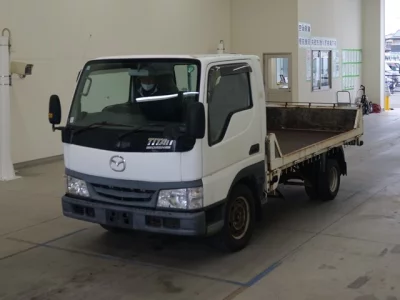 Mazda TITAN  с аукциона в Японии