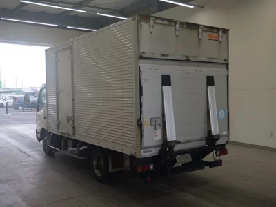 Hino DUTRO  с аукциона в Японии