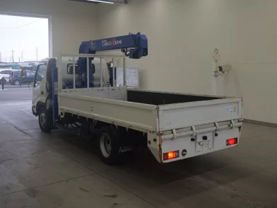 Hino DUTRO  с аукциона в Японии