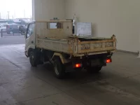 Hino DUTRO лот № 10059 оценка 3.5  с аукциона в Японии 1