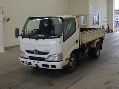 Hino DUTRO  с аукциона в Японии