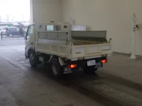 Hino DUTRO лот № 15045 оценка 5  с аукциона в Японии 1