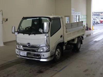 Hino DUTRO  с аукциона в Японии