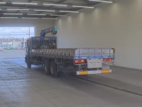 Hino PROFIA лот № 4517 оценка 3.5  с аукциона в Японии 1