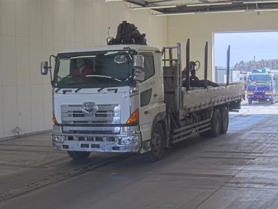 Hino PROFIA  с аукциона в Японии