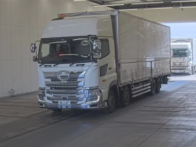 Hino PROFIA  с аукциона в Японии