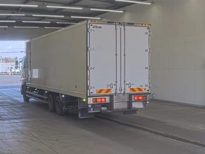 Hino PROFIA  с аукциона в Японии