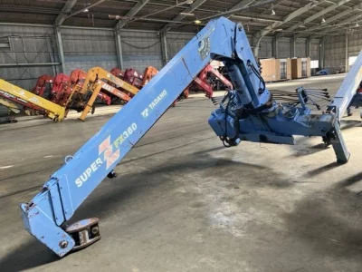 TADANO CRANE