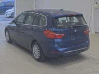 BMW 2-Series лот № 20381 оценка 3.5  с аукциона в Японии 1