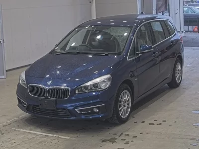 BMW 2-Series  с аукциона в Японии