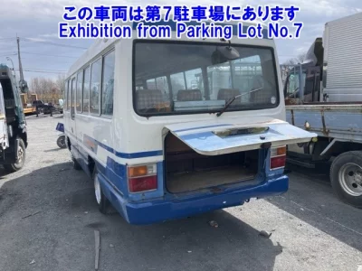 Toyota COASTER