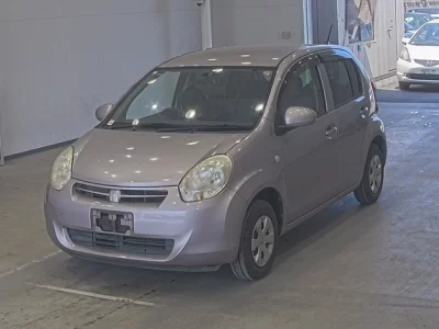 Toyota PASSO  с аукциона в Японии