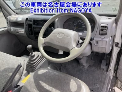 Toyota DYNA  с аукциона в Японии