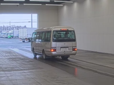 Toyota COASTER
