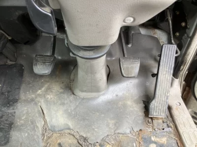 Toyota DYNA  с аукциона в Японии