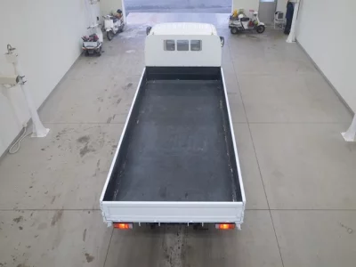 Toyota DYNA  с аукциона в Японии