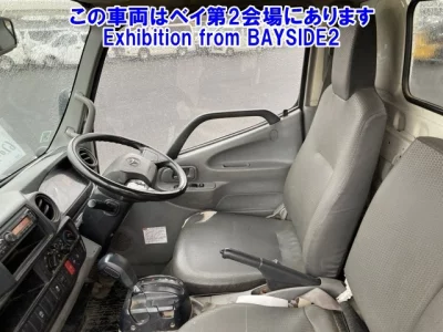 Toyota DYNA  с аукциона в Японии