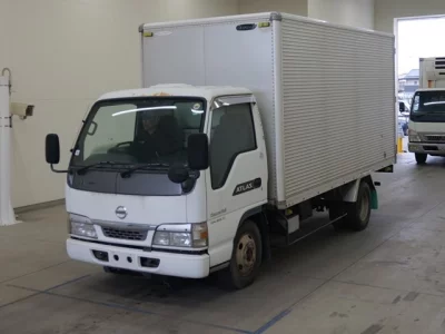 Nissan ATLAS  с аукциона в Японии