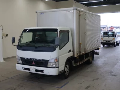 Mitsubishi Fuso Canter