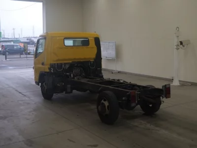 Mitsubishi Fuso Canter
