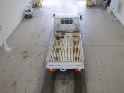 Mazda TITAN  с аукциона в Японии