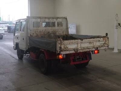 Mazda TITAN  с аукциона в Японии