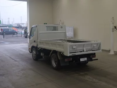 Hino DUTRO  с аукциона в Японии