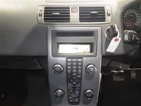 Volvo S40 лот № 7001 оценка 4  с аукциона в Японии 3