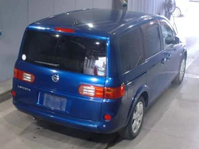 Nissan LAFESTA