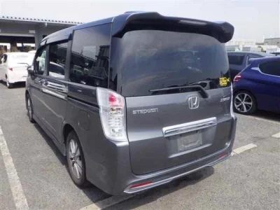 Honda STEP WAGON