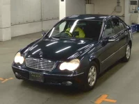 Mercedes-Benz C CLASS лот № 2 оценка 4  с аукциона в Японии 3