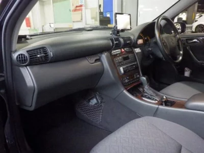 Mercedes-Benz C CLASS  с аукциона в Японии