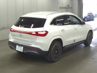 Mercedes-Benz EQA  с аукциона в Японии