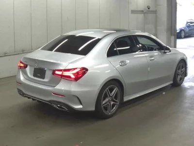 Mercedes-Benz A CLASS  с аукциона в Японии