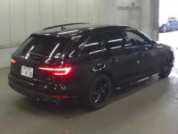 Audi A4 лот № 308 оценка 4  с аукциона в Японии 1