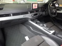 Audi A4 лот № 308 оценка 4  с аукциона в Японии 2