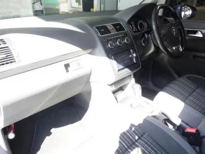 Volkswagen GOLF TOURAN  с аукциона в Японии